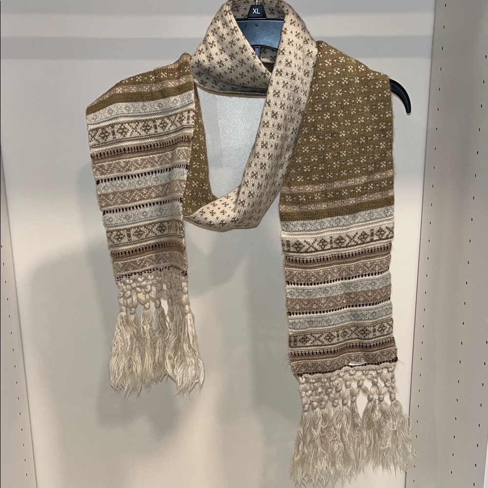 Knit Winter Scarf - Picture 8 of 11